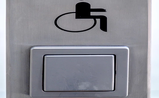 Electronic Locks &a Barriers in Three Lakes, FL