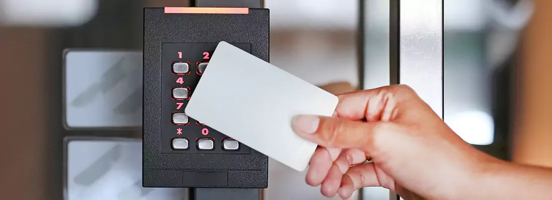 Benefits of Card Lock Readers for Properties in Three Lakes, FL