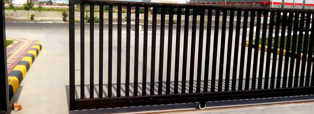 Commercial Automatic Sliding Repair and Maintenance in Three Lakes, FL