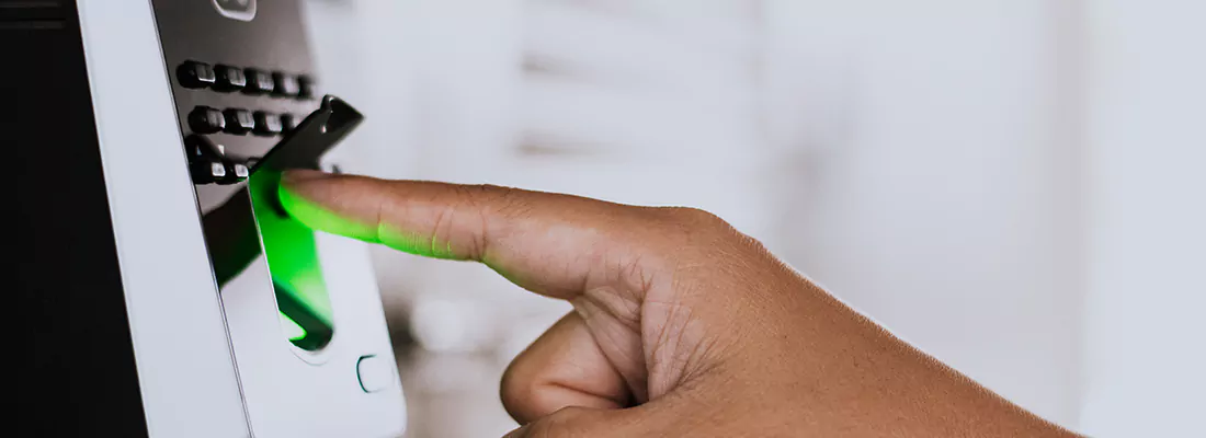 Smart Gate Locks with Remote Access Features in Three Lakes, FL